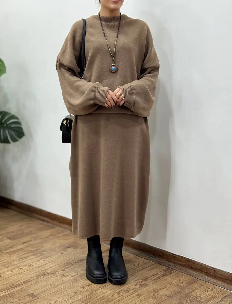 ست پلیور و دامن بافت آیسو آیرا 1